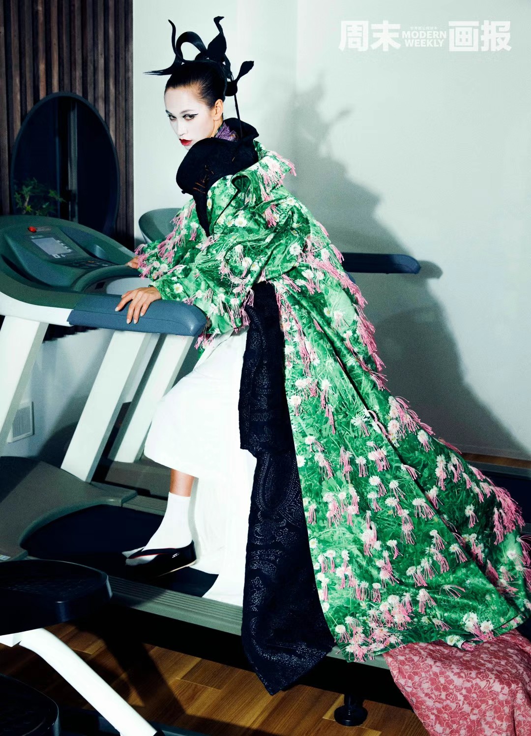 周末画报Modern Weekly Style & 水原希子 - Plate 7